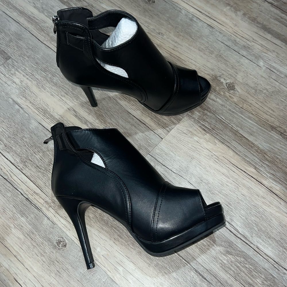 Tinstree heels